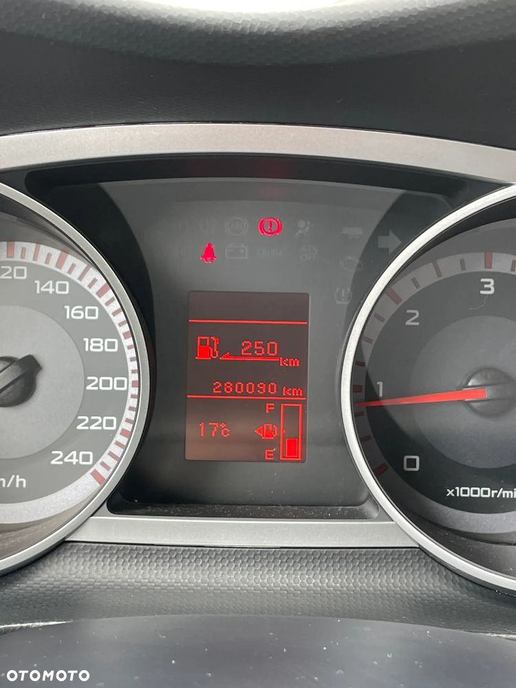 Mitsubishi Outlander 2.0 DI-D 4WD Instyle - 7