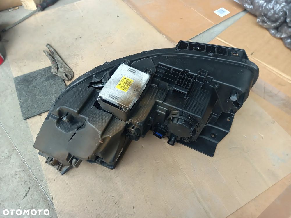 LAMPA PRZÓD  PRAWA HYUNDAI IONIQ V 5 - 5