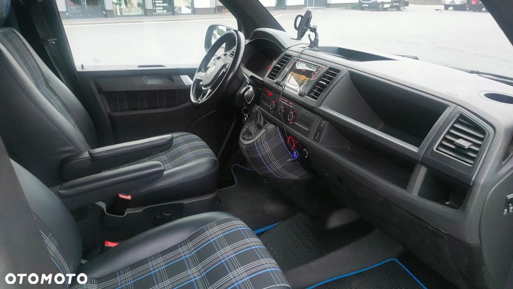 Volkswagen Transporter - 36