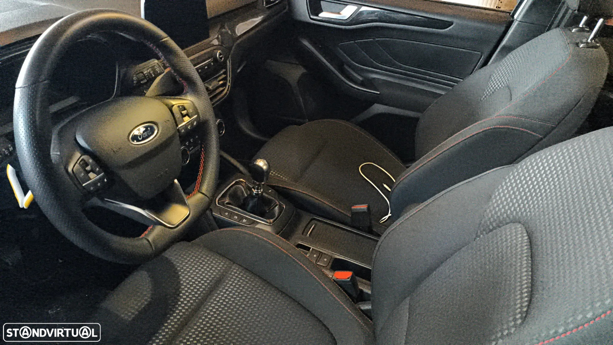 Ford Focus 1.0 EcoBoost MHEV ST-Line - 7