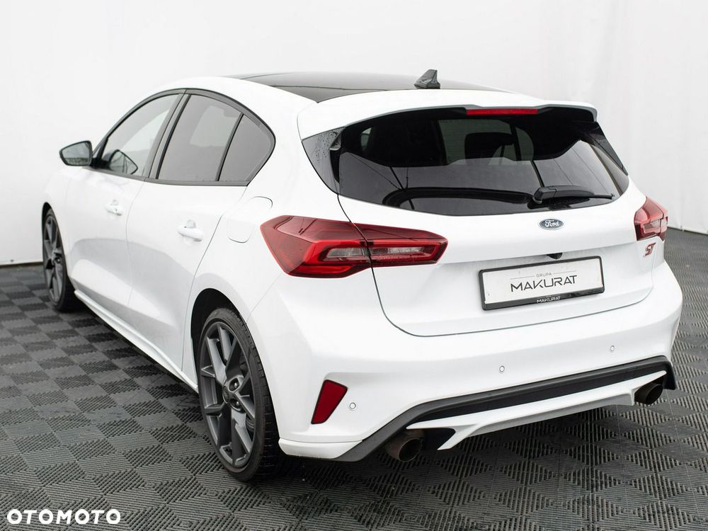 Ford Focus 2.3 EcoBoost ST X - 5