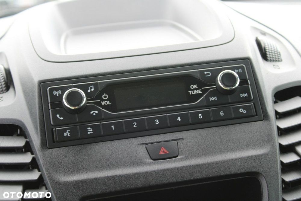 Ford Transit Connect - 17
