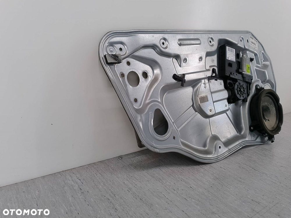 PODNOŚNIK SZYBY LEWY PRZÓD VOLVO V50 30753143-LH   979037-100  1394683 - 9