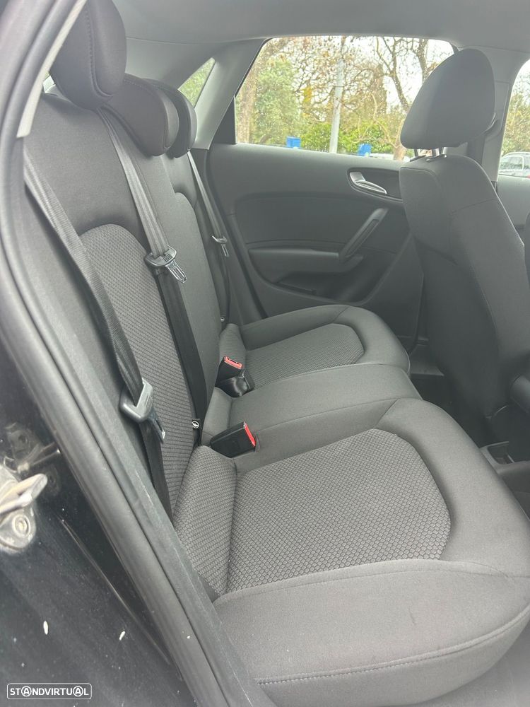 Audi A1 Sportback 1.4 TDI Design - 20