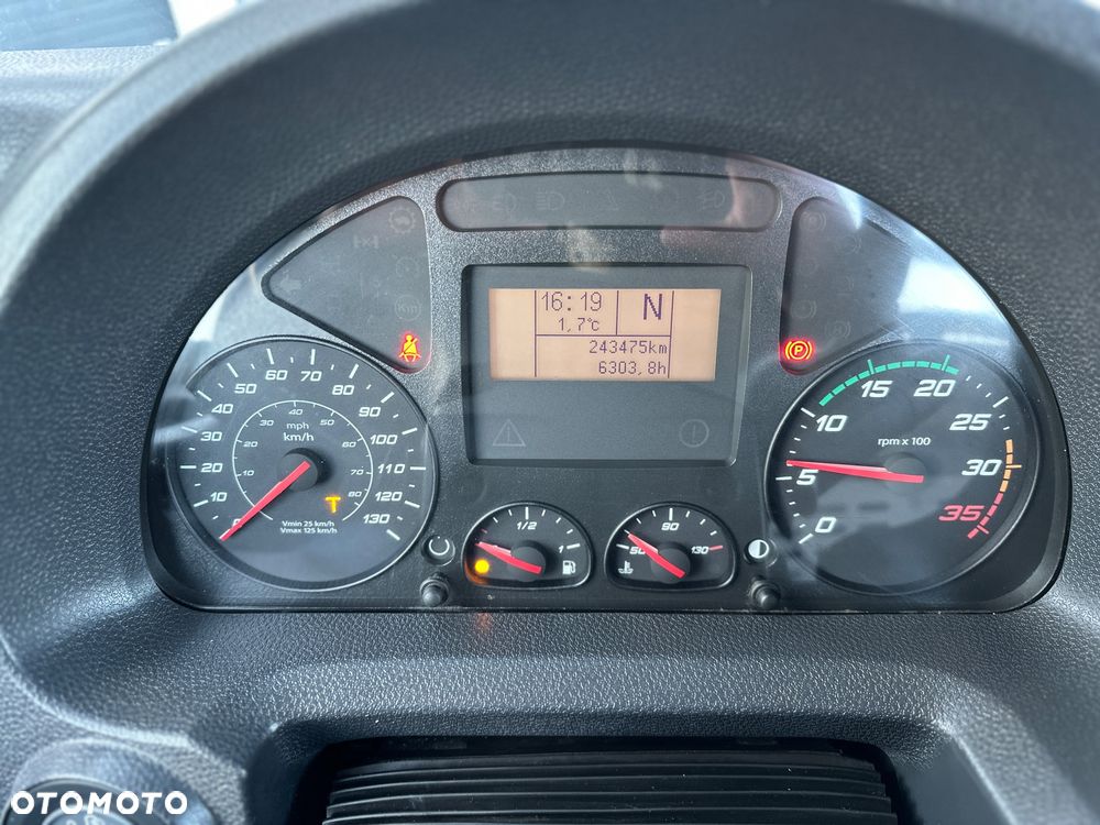 Iveco EUROCARGO 150E28 E6 - 16