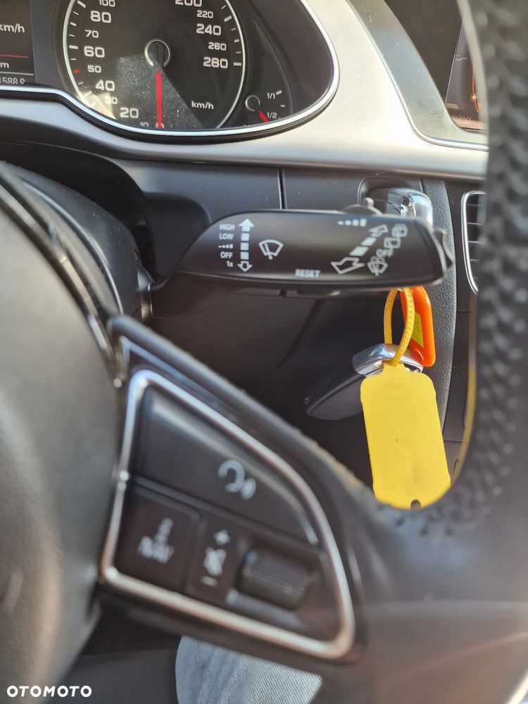 Audi A4 Avant - 30