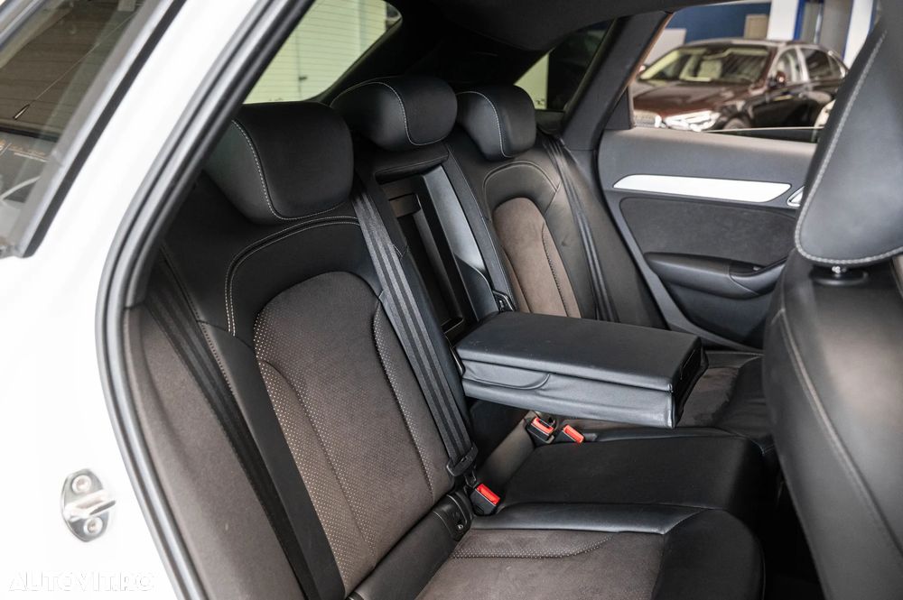 Audi Q3 2.0 TDI Quattro S tronic sport - 7