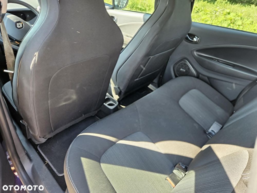 Renault Zoe - 25