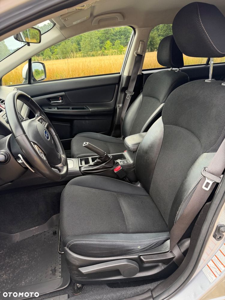 Subaru XV 2.0i Comfort CVT - 6