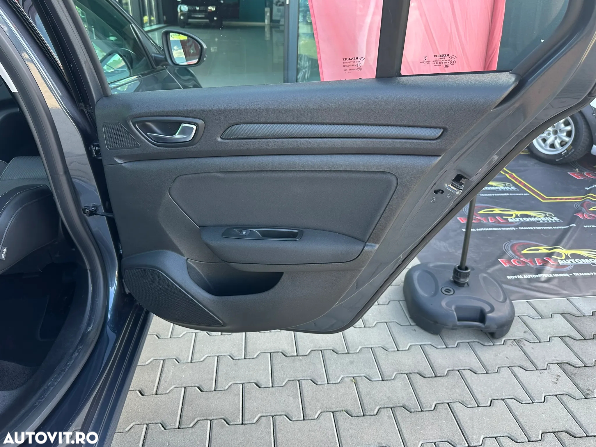 Renault Megane ENERGY dCi 110 ECO2 EXPERIENCE - 31