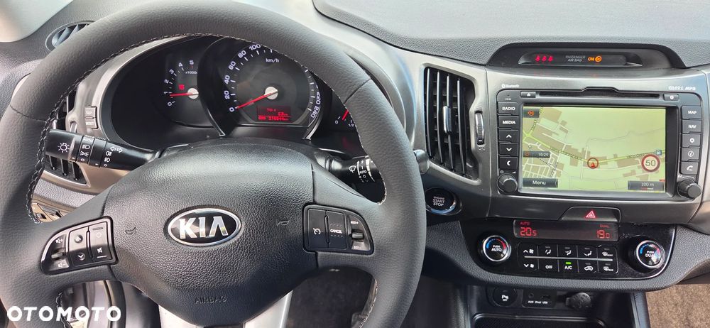 Kia Sportage 2.0 d Tour 2WD - 17