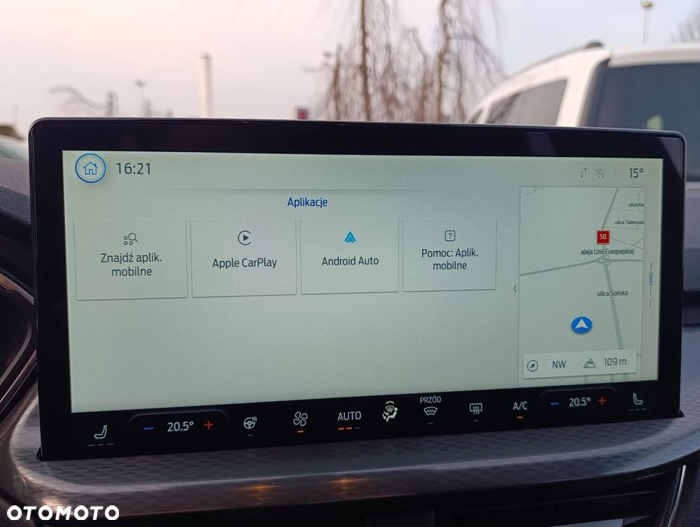 Ford Kuga 1.5 EcoBoost FWD Titanium - 28