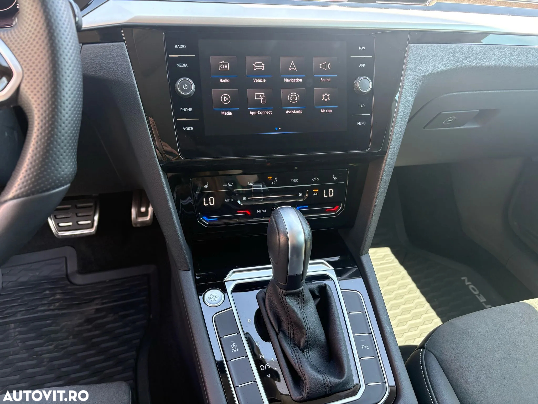 Volkswagen ARTEON 2.0 TDI DSG Elegance - 9