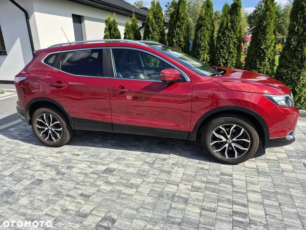 Nissan Qashqai - 2