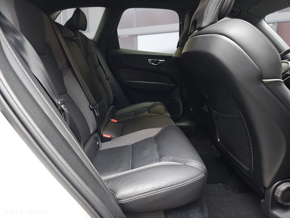 Volvo XC 60 - 12