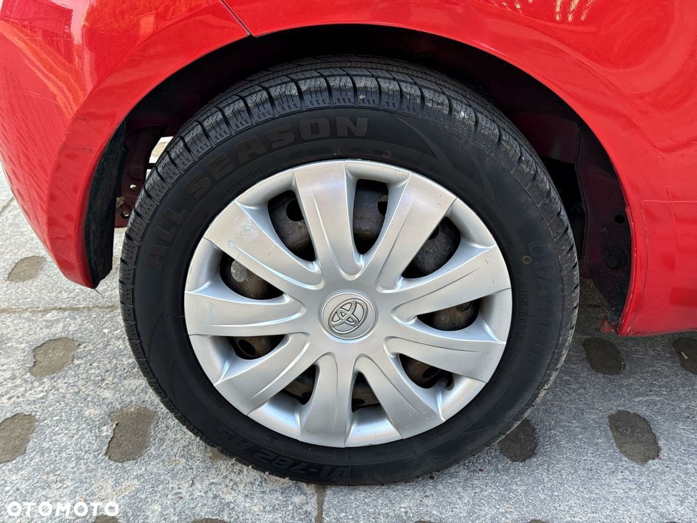 Toyota Yaris 1.0 Luna A/C - 6