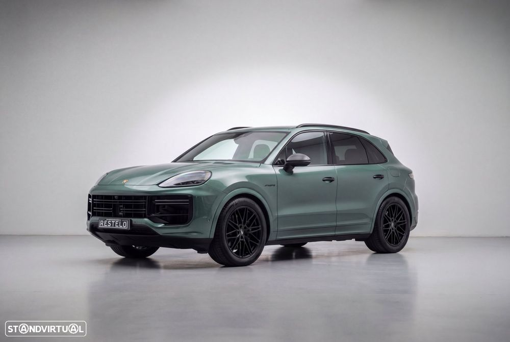 Porsche Cayenne Turbo E-Hybrid Tiptronic S - 1