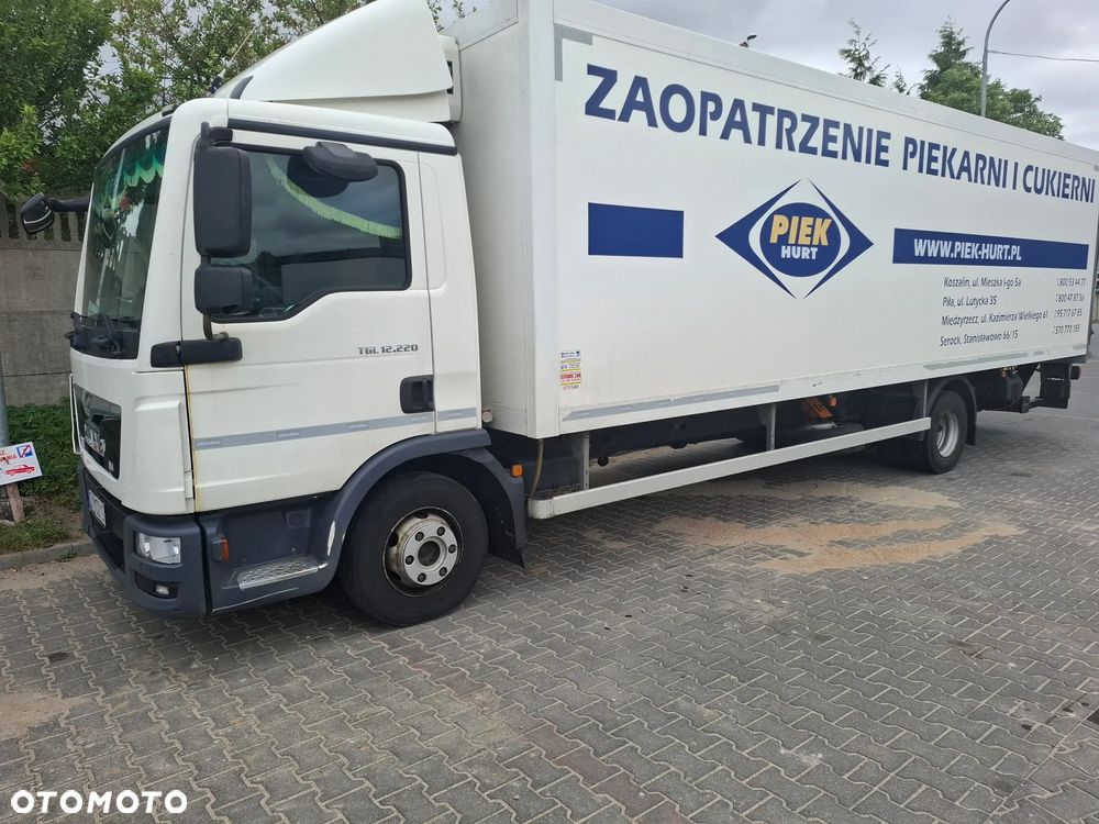 MAN TGL 12.220 - 2