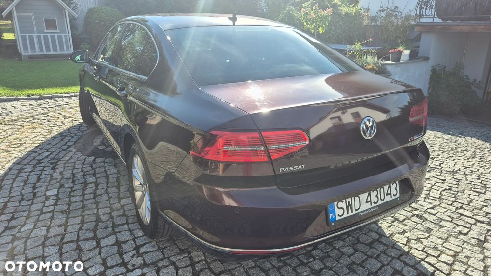 Volkswagen Passat 1.8 TSI BMT Highline - 3