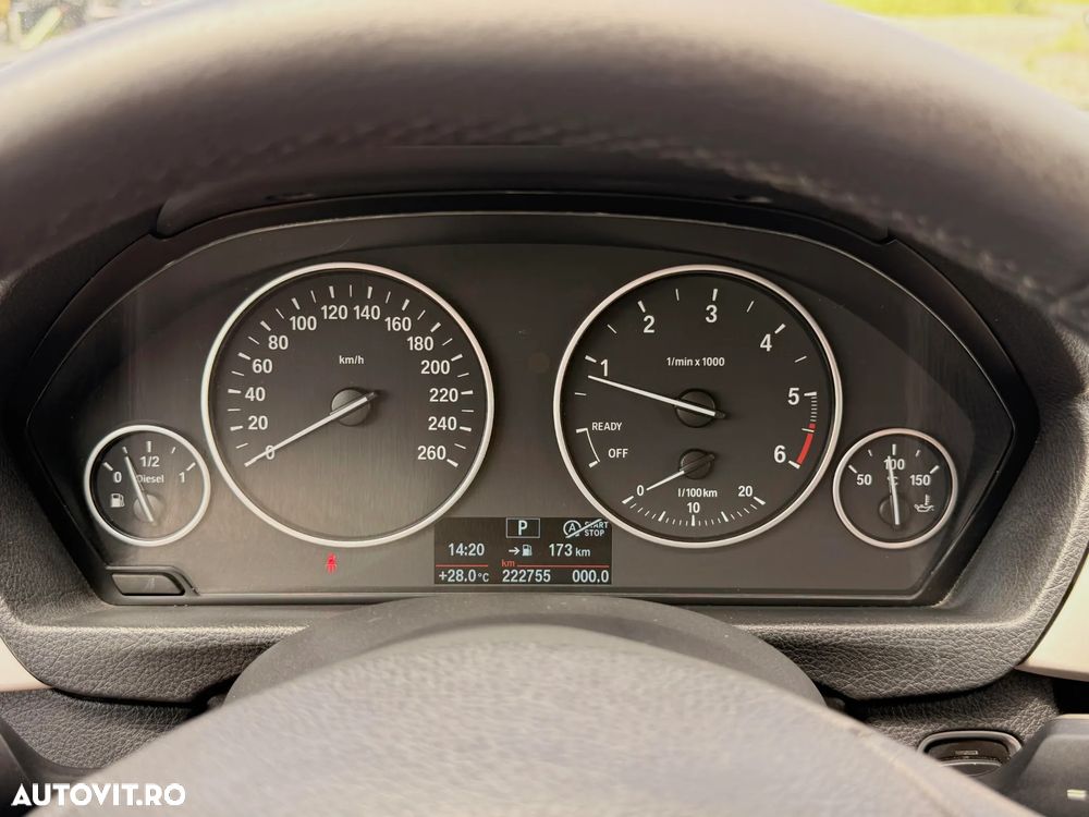 BMW Seria 3 318d Aut. - 11