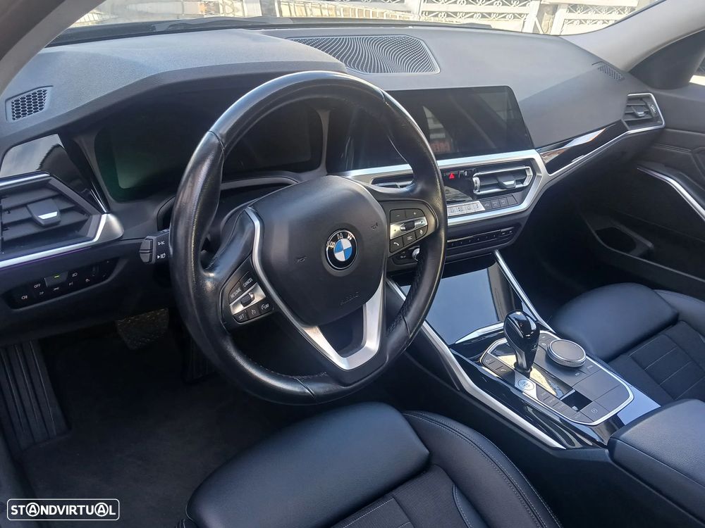 BMW 318 d Line Sport Auto - 25
