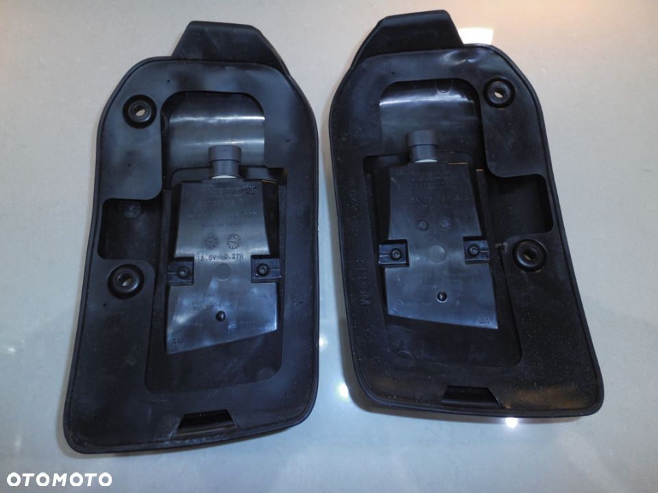 LAMPY OBRYSOWE OBRYSÓWKI LED LEWA PRAWA KOMPLET IVECO DAILY 19+ ORYGINAŁ - 2
