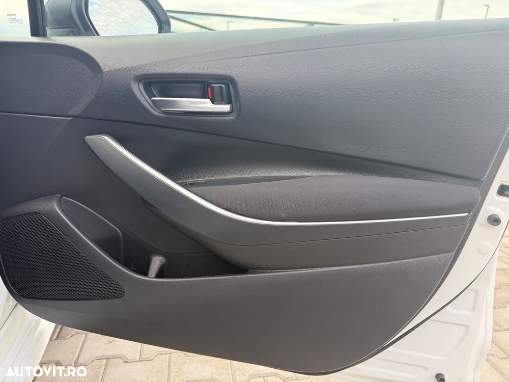 Toyota Corolla 1.8 HSD Dynamic - 20