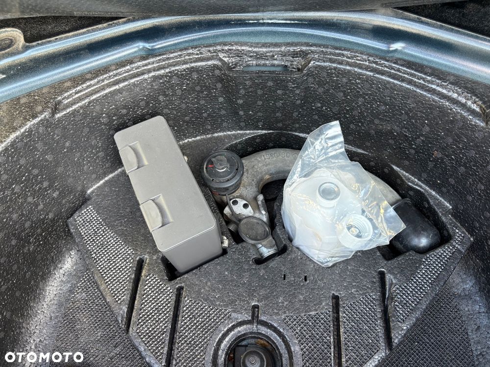 Audi A4 Limousine 3.0 TDI DPF quattro - 9