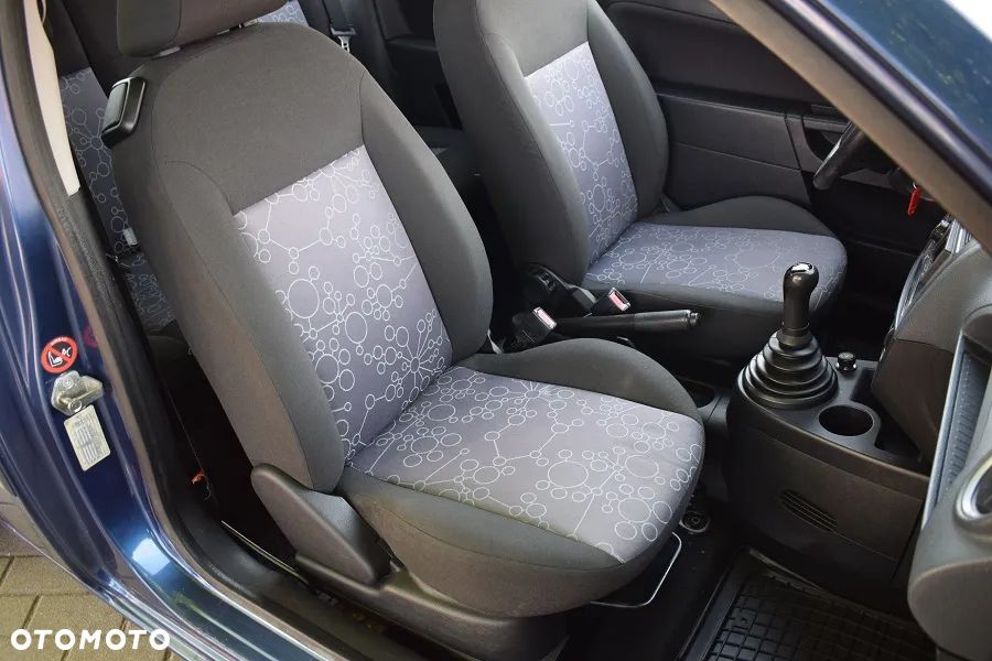 Ford Fiesta 1.3 Fun - 12
