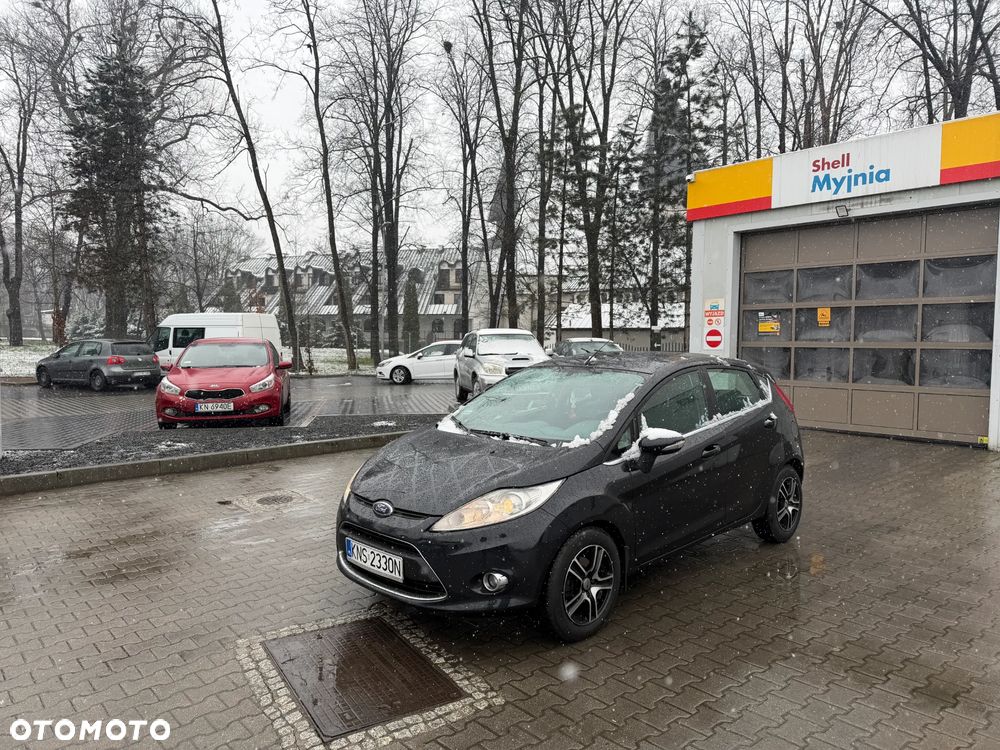 Ford Fiesta 1.25 Ambiente EU5 - 1