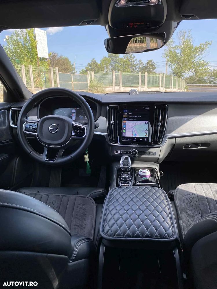 Volvo S90 T8 Twin Engine AWD Geartronic Inscription - 9