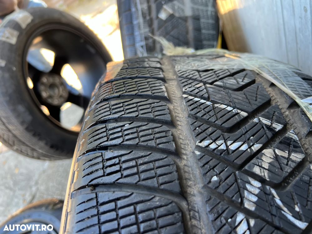 Jante Porsche Cayenne R20 cu anvelope iarna senzori presiune 275-45-20 stare foarte buna Porsche R20 Anvelope pirelli scorpion - 7