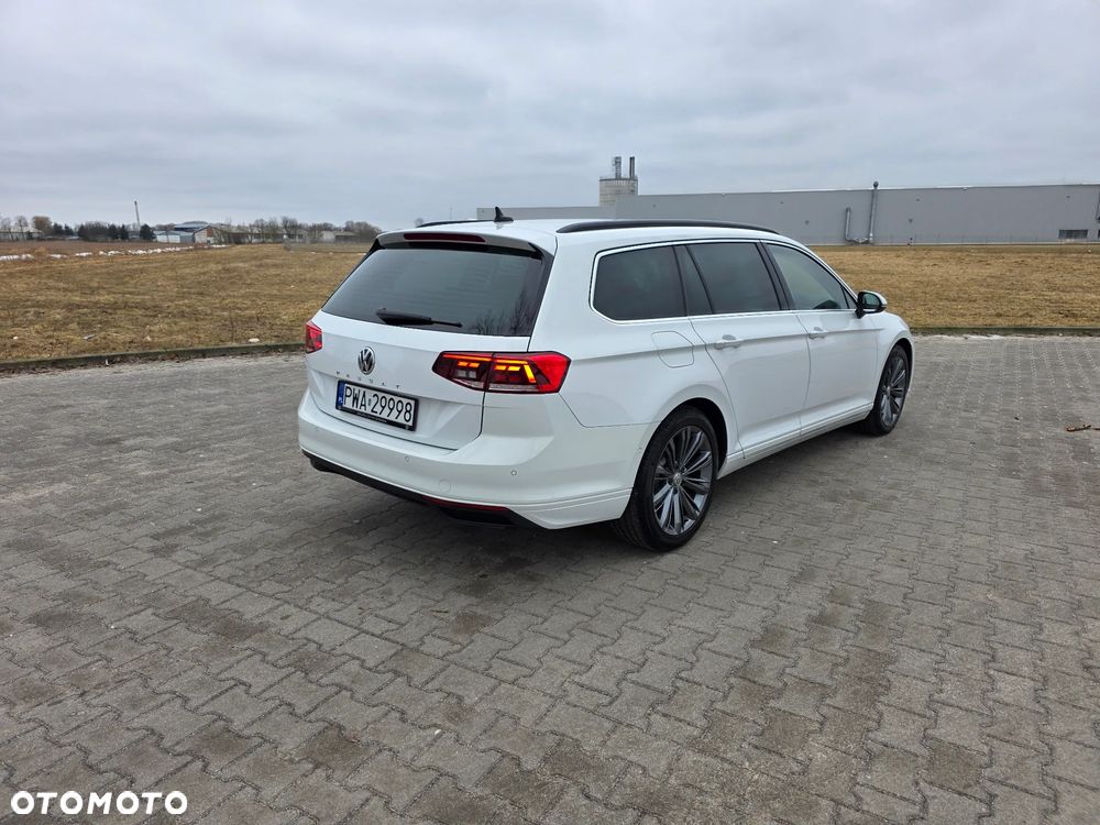 Volkswagen Passat 2.0 TDI SCR DSG Elegance - 7