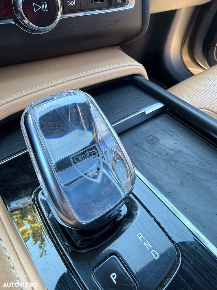 Volvo XC 90 - 20