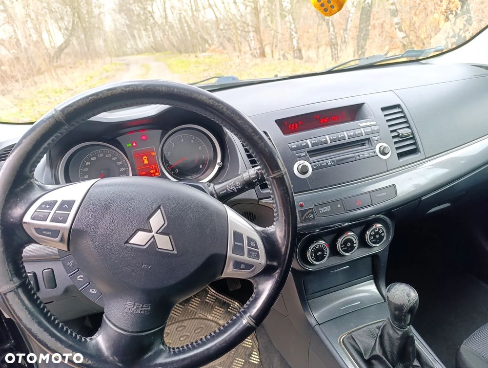 Mitsubishi Lancer 1.8 Intense LPG - 15