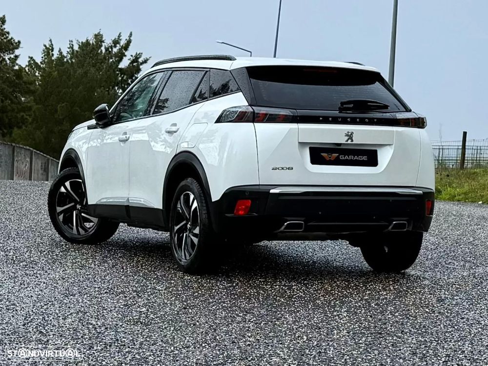 Peugeot 2008 PureTech 130 EAT8 Allure - 3