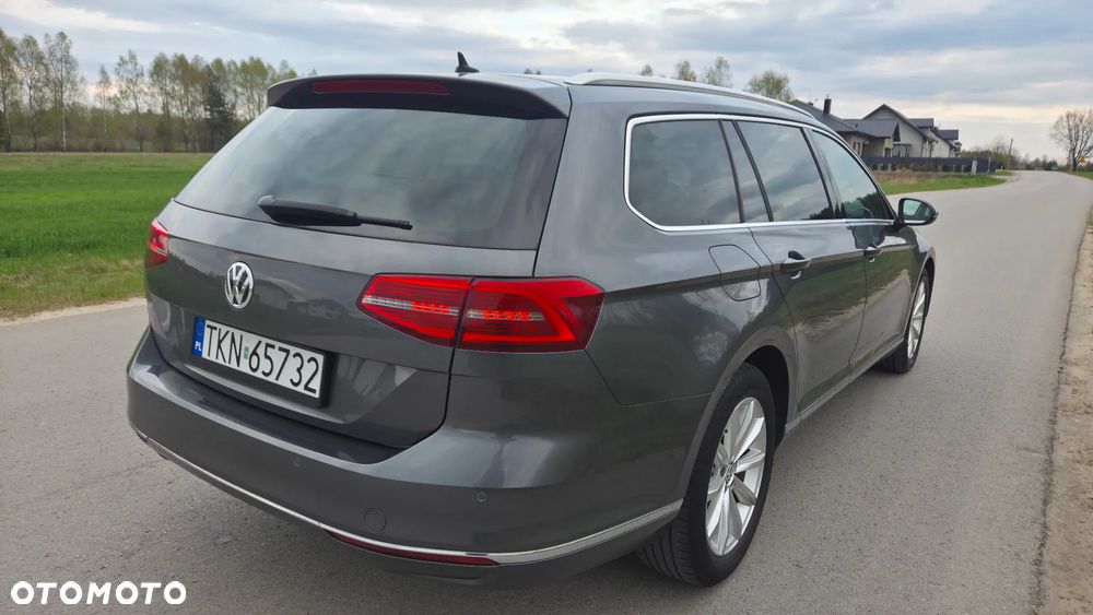 Volkswagen Passat Variant 1.6 TDI (BlueMotion Technology) Comfortline - 11