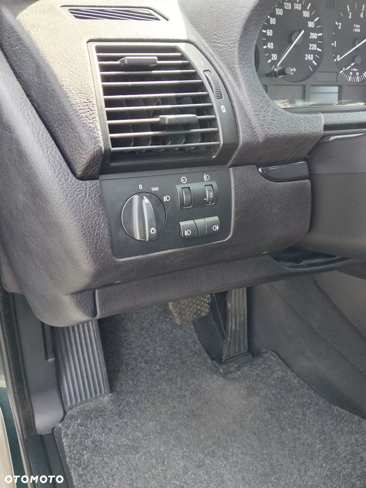 BMW X5 3.0 i - 15