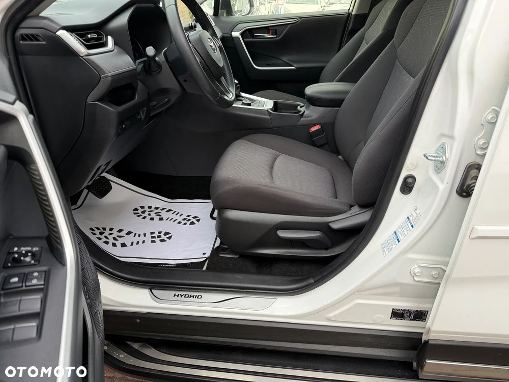 Toyota RAV4 - 21