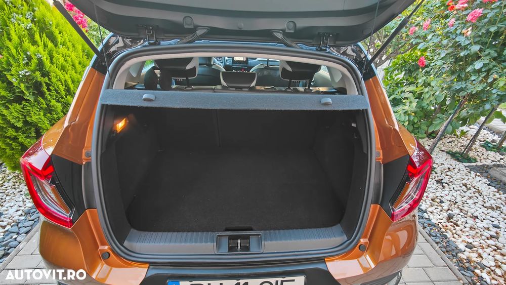 Renault Captur TCe EDC FAP Intens - 4