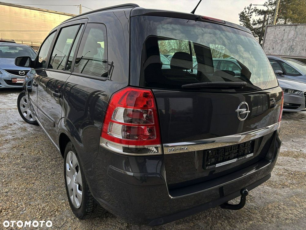 Opel Zafira 1.8 Family Plus - 4