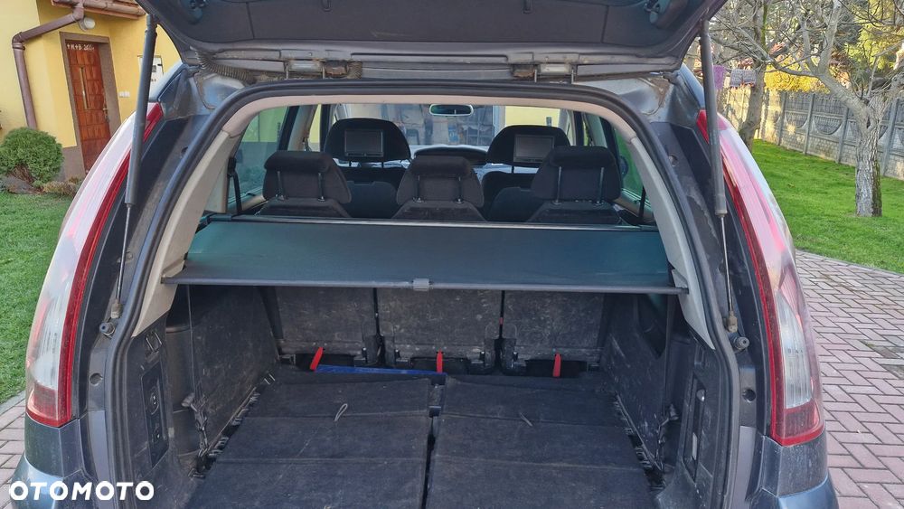 Citroën C4 Picasso 2.0 16V Exclusive - 13