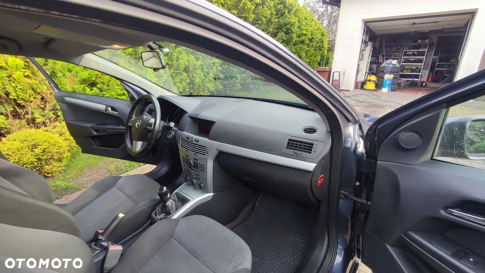 Opel Astra 1.7 CDTI Caravan DPF - 13