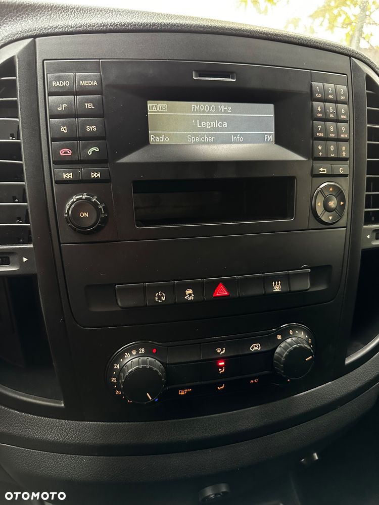 Mercedes-Benz VITO - 24