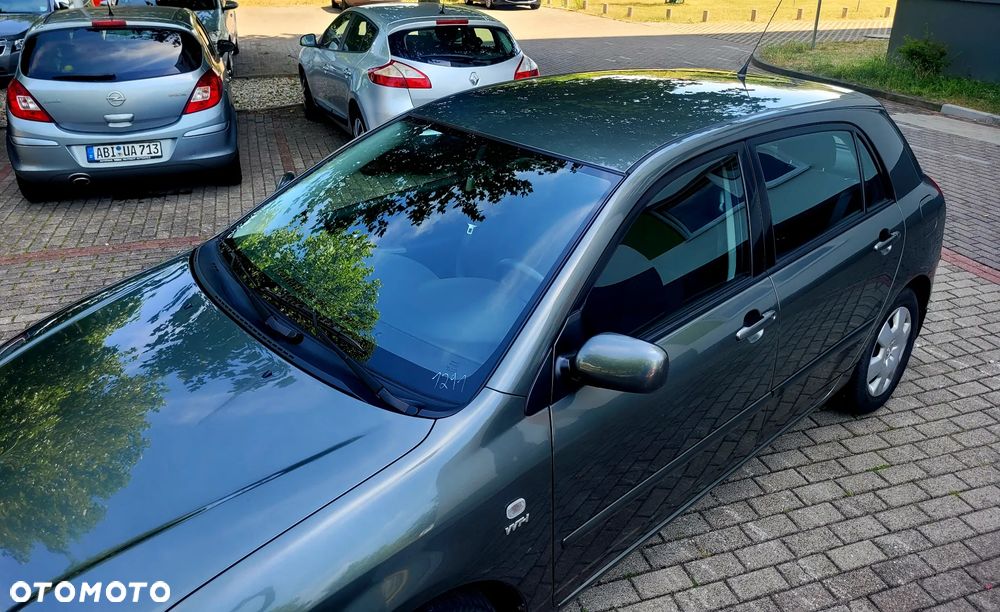 Toyota Corolla - 6