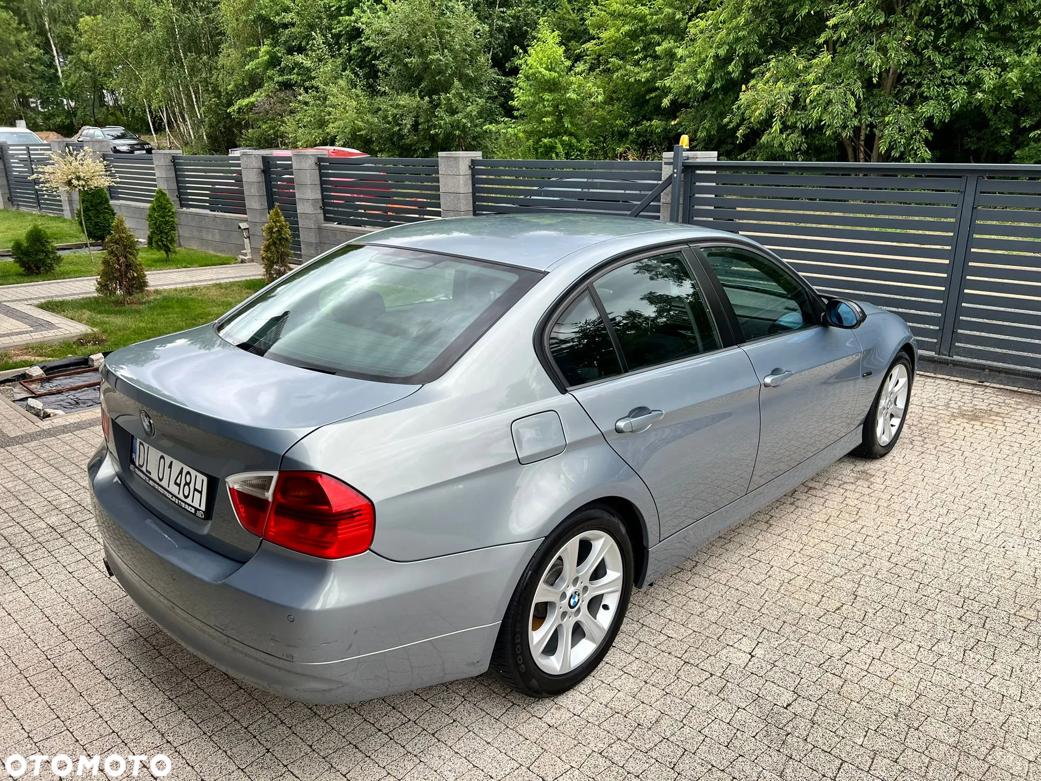 BMW Seria 3 320i - 2