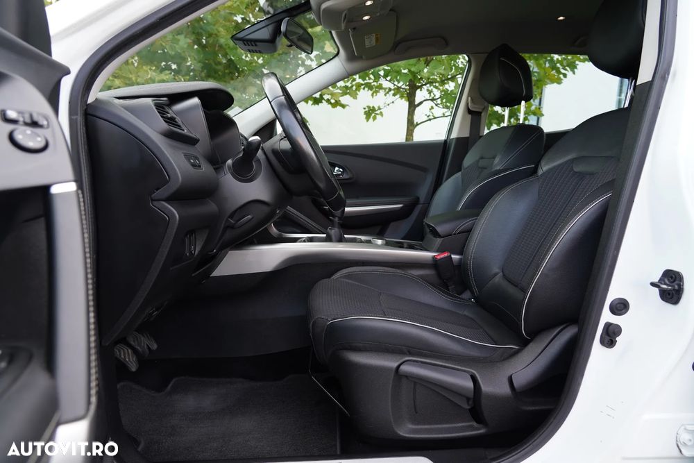 Renault Kadjar Energy dCi 130 4x4 Bose Edition - 14