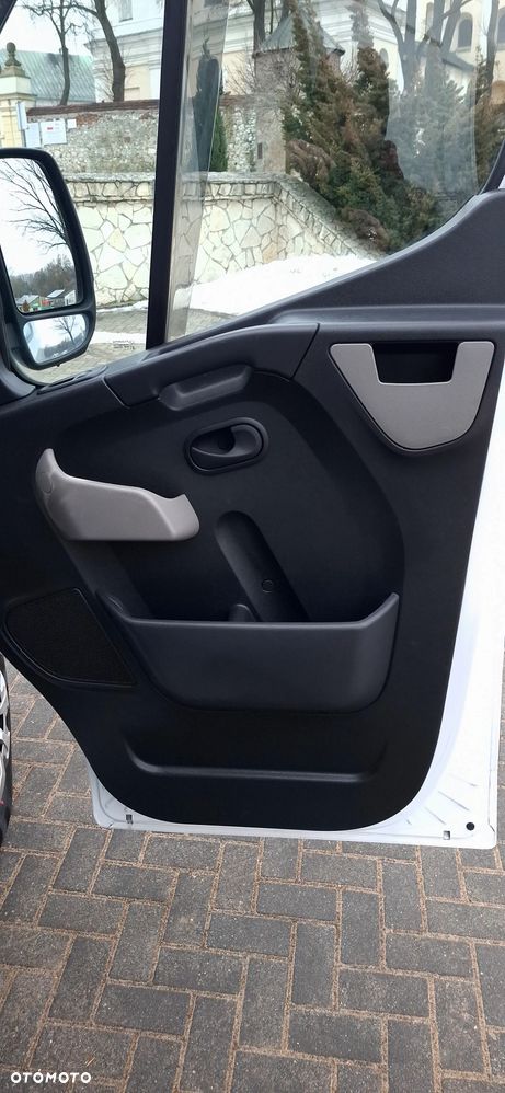 Nissan NV400 L3H2 - 21