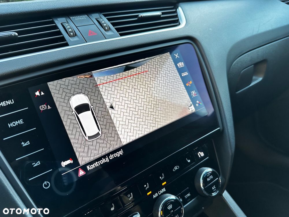 Skoda Octavia 2.0 TSI RS Challenge 245 DSG - 30