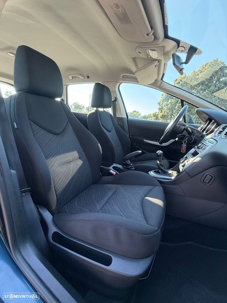 Peugeot 308 SW 1.6 HDi Allure - 12